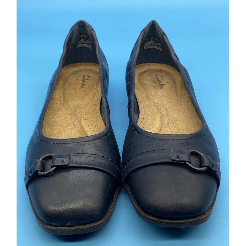 Clarks Collection Women's Blue Leather Slip On Loafer Shoes Size 7M